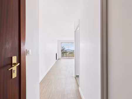 location appartement 1 pièce 28.34 m² à issy-les-moulineaux (92130)  890 €