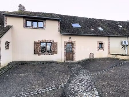 maison de village de 124 m² à douchy