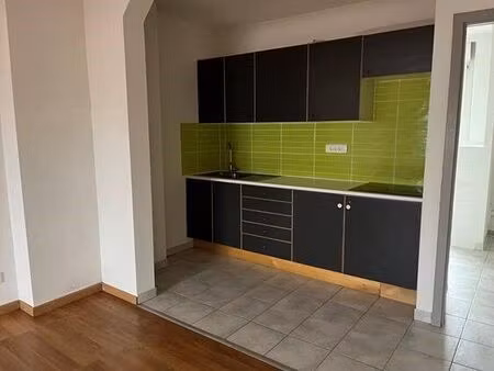 à louer – appartement f2 de 65 m²
