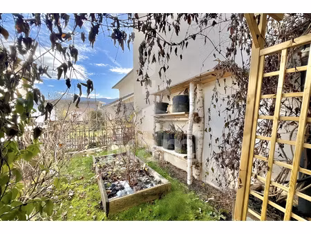 appartement 60 m2 à groisy avec jardin privatif