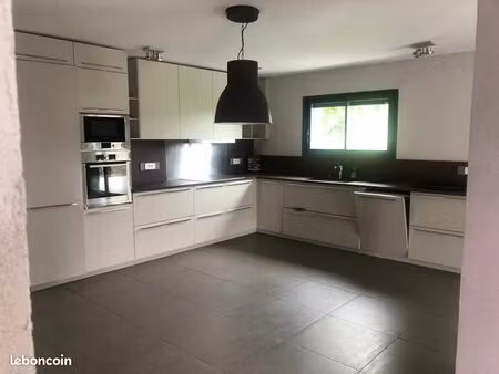 appartement meublé t4