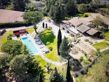 propriété au luxe raffiné