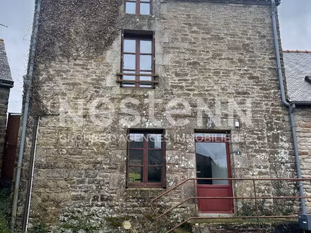 charmante maison en pierre à rénover à vendre à cruguel