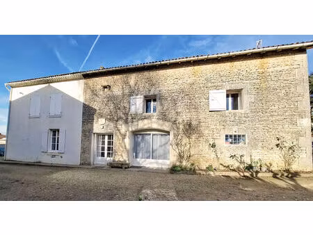 longère rénovée 4 chambres 193 m²