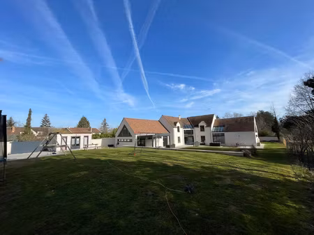 propriété contemporaine à 10 min de barbizon