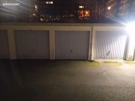 garage fermé parc garenne