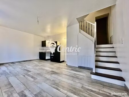 maison de ville 4 pièces 74 m²