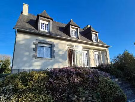 vente maison à saint-servais (29400) : à vendre / 132m² saint-servais