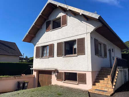 maison idéalement située sur valdoie en impasse avec un jardin de 8 ares