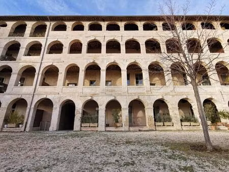 avignon im - place de parking privative