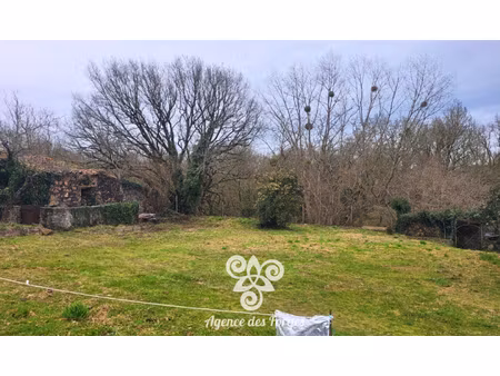 terrain constructible la boissière-de-montaigu - 839 m2