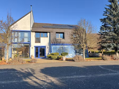 ensemble immobilier mixte – locaux professionnels + habitation