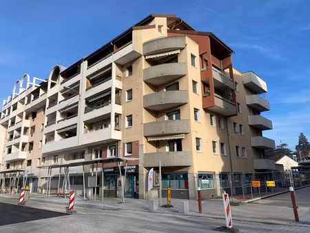 exclusivite : thonon - local commercial / bureau - 261m²