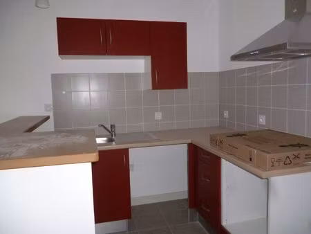 location appartement 3 pièces 51 m² à castelnaudary (11400)