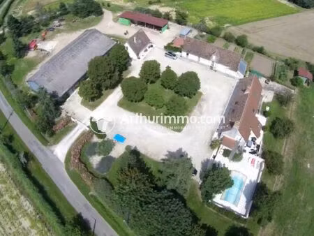 vente maison 10 pièces à dammarie-en-puisaye