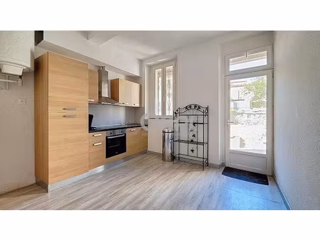 vente maison 6 pièces 201 m² à prades (66500)  159 900 €