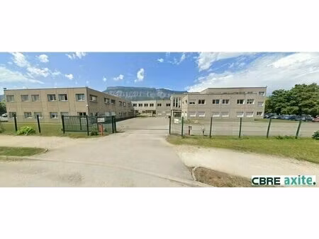 location local professionnel 2 808m² montbonnot st martin 38330