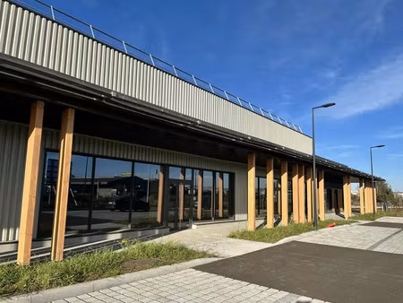 locaux d'activite a vendre