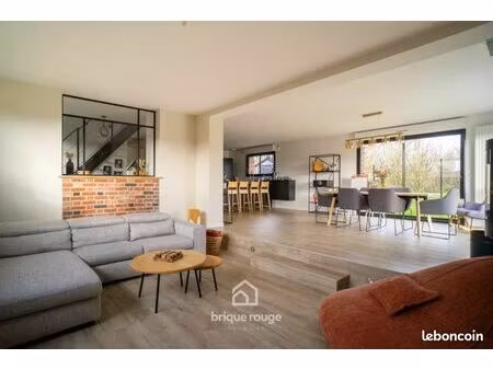 maison 6 pièces 150 m²