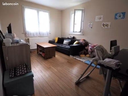 appartement 3 pièces 60 m²