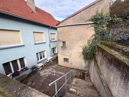 immeuble t8 moyeuvre-grande à vendre