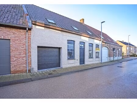 huis te koop in vleteren met 4 slaapkamers