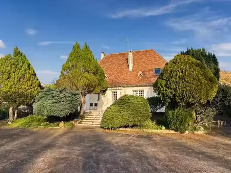 vente maison 5 pièces 150 m² à riberac (24600)  299 600 €