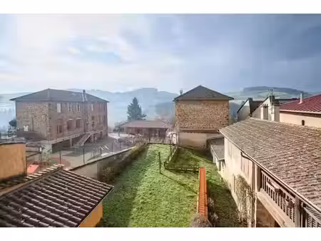 vente maison 7 pièces 210 m² à grandris (69870)  170 000 €