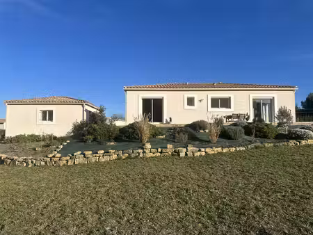 maison de plain peid avec terrain et grand garage - proche lagrasse