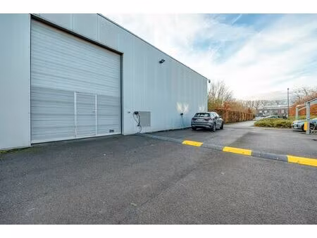 opslagruimte met kantoor te huur te kalmthout