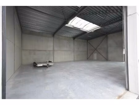 nieuwbouwloods in sint-eloois-winkel