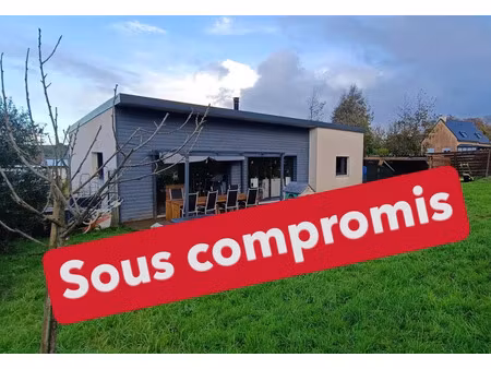 vente maison 4 pièces 94 m² peumerit (29710)