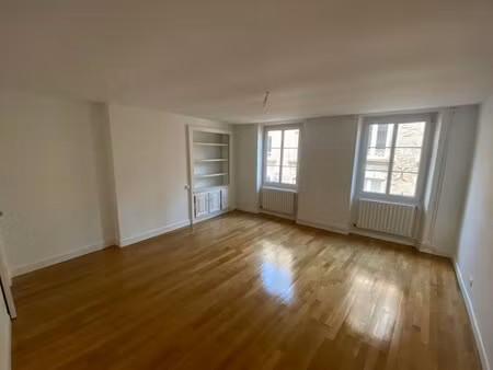 location maison 4 pièces 115m² cherbourg-en-cotentin 50100