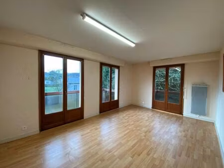 location appartement 3 pièces 61m² chateaubriant 44110