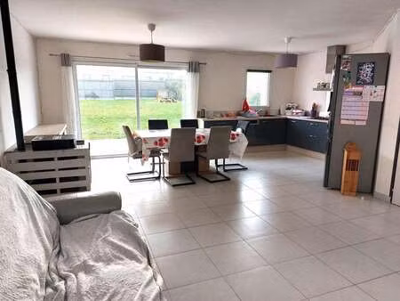 vente maison à vendrennes (85250) : à vendre / 82m² vendrennes