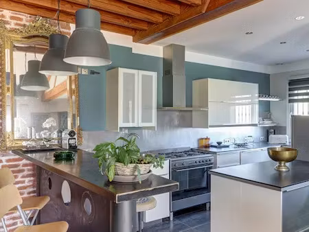 vente maison 5 pièces 255 m² à clermont-ferrand (63000)  850 000 €