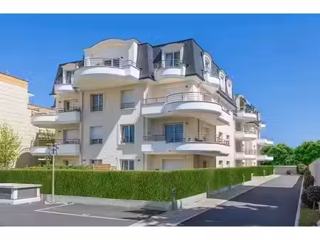vente appartement 2 pièces 43.75 m² à sainte-genevieve-des-bois (91700)  210 000 €