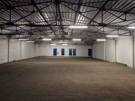 bien professionnel à louer à tielt € 1.200 (lfafm) - tpr-immo | zimmo