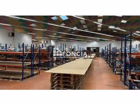 entrepôt à vendre