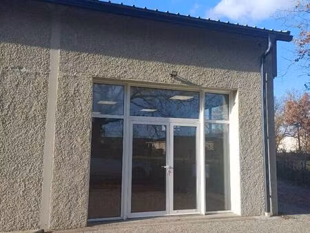 local commercial à louer