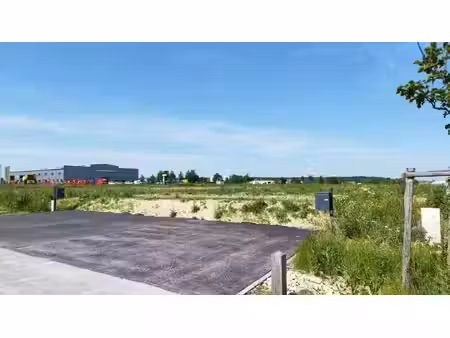 terrain constructible neuf à vendre