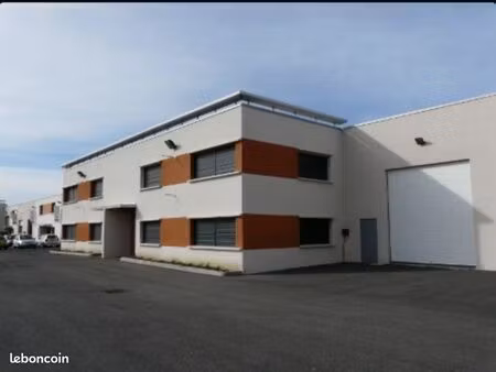 bureaux 15 m²
