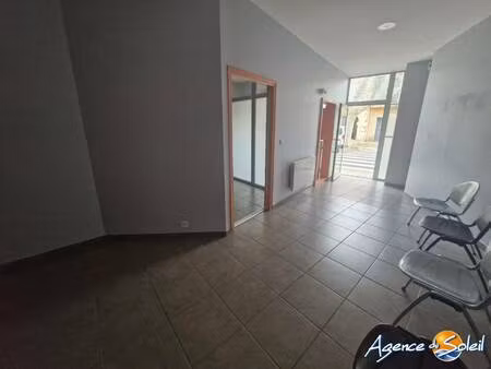 local commercial à louer