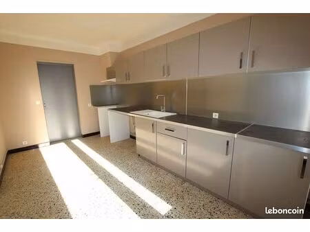 appartement 3 pièces 84 m²