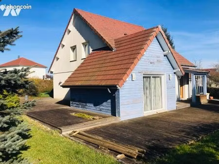 maison 6 pièces 148 m²