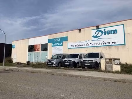 local commercial à vendre