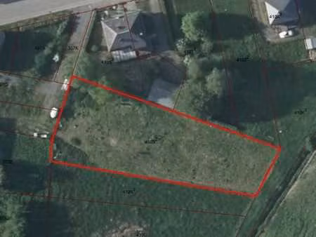 terrain en zone d'habitat à caractère rural 1630 m²