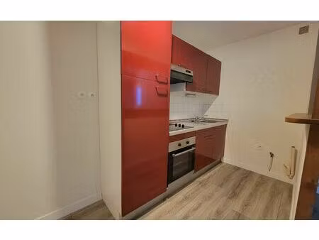 location maison  m² t-2 à bray-en-val  530 €