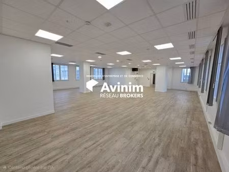 prestigieux bureau de 1528 m2 en location - chessy  france