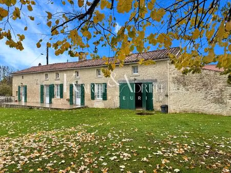 vente maison 5 pièces 122 m² rives-d’autise (85240)